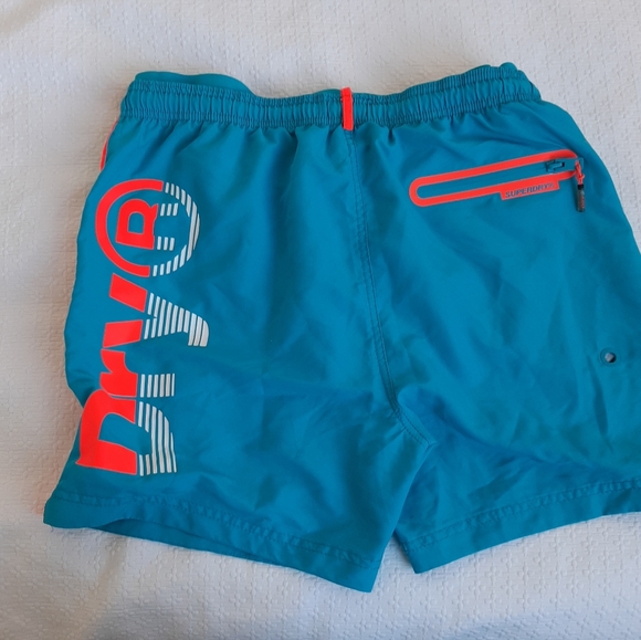 SuperDry Men's XL swimming trunks - Picture 2 of 3